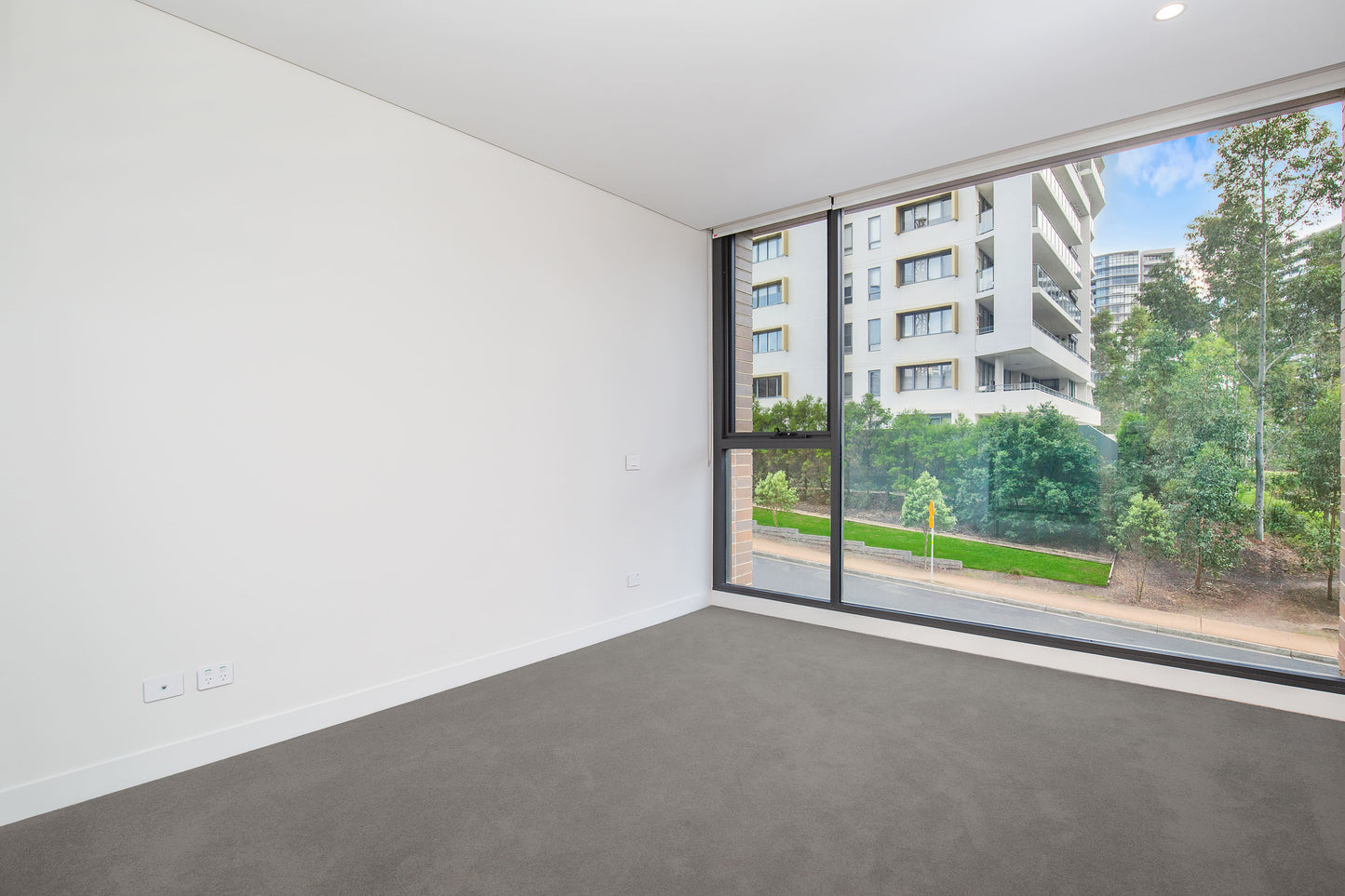 209 / 21 Spurway Drive, Norwest