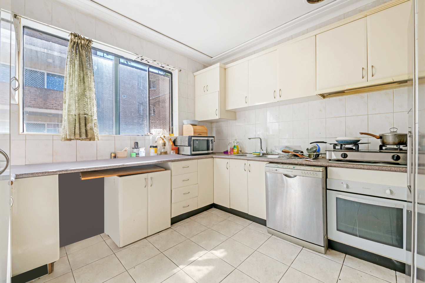 403 Guildford Rd, Guildford