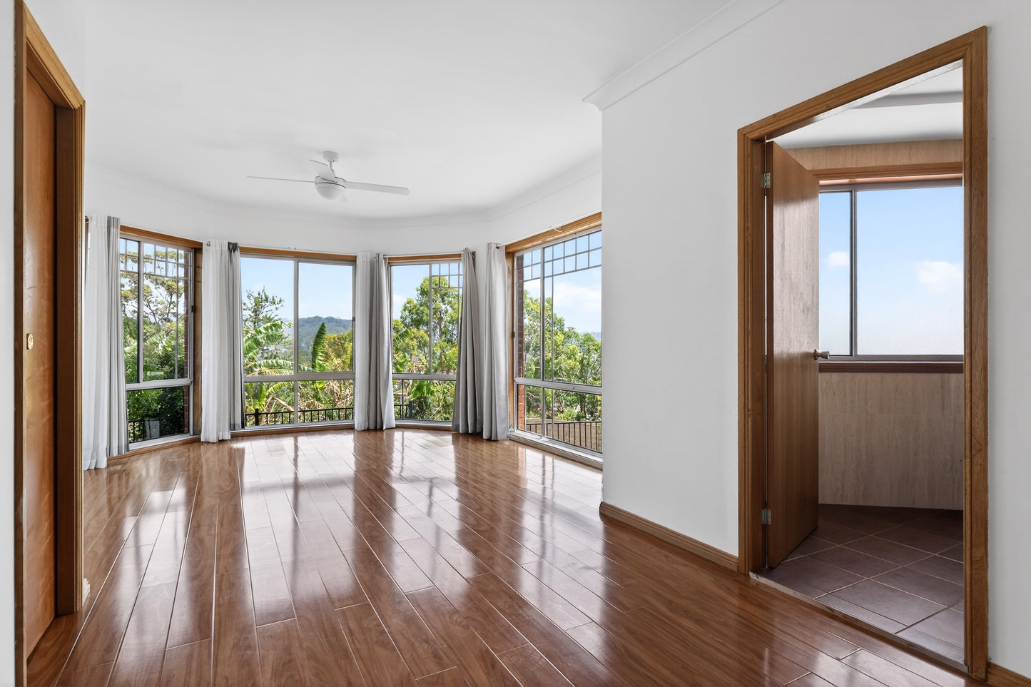 122 Dangerfield Drive, Elermore Vale