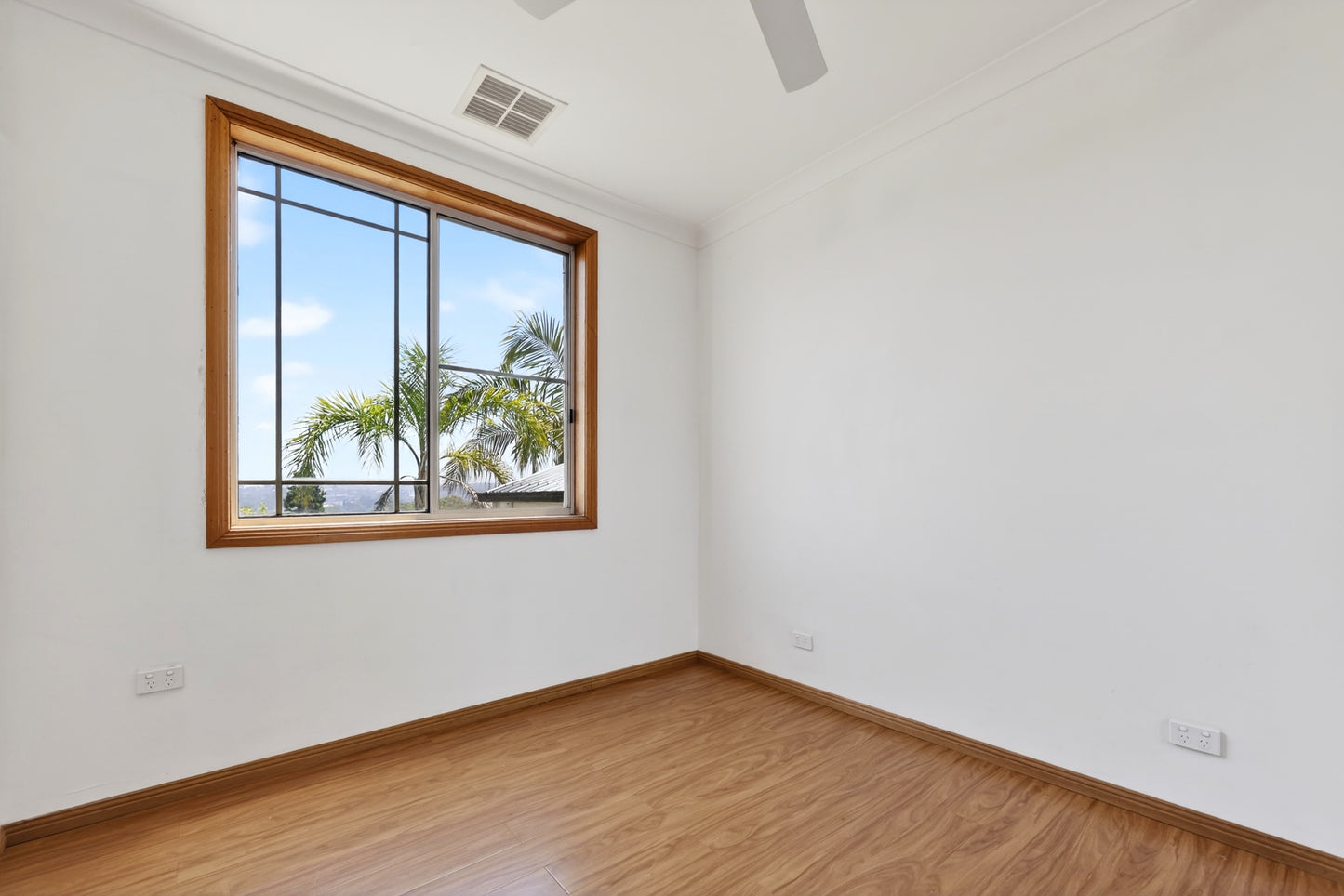 122 Dangerfield Drive, Elermore Vale