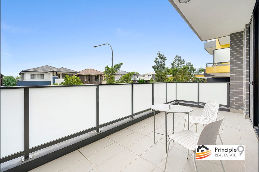 246/7 Winning St North Kellyville