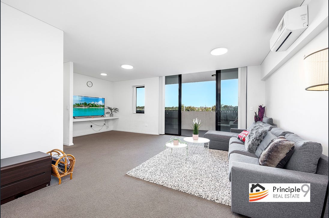 102/10 Hezlett Rd, North Kellyville